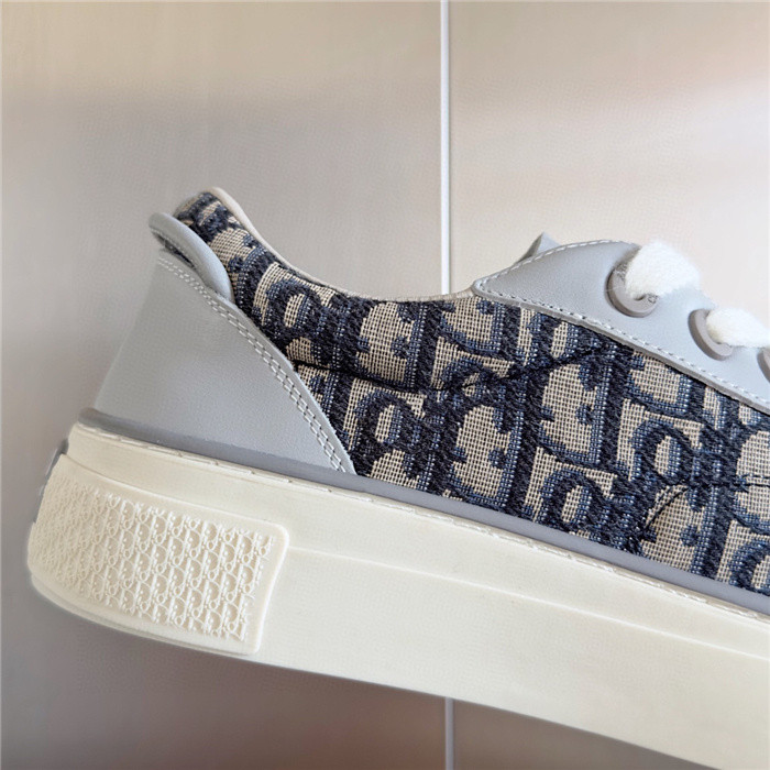 d1or b33 sneakers