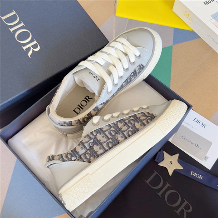 d1or b33 sneakers