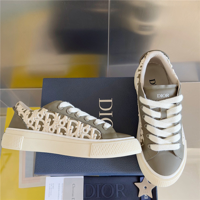 d1or b33 sneakers