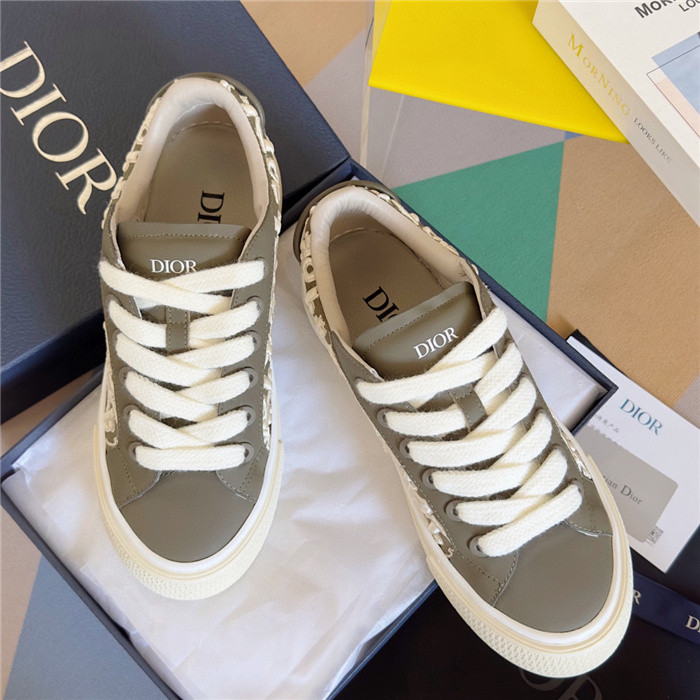 d1or b33 sneakers