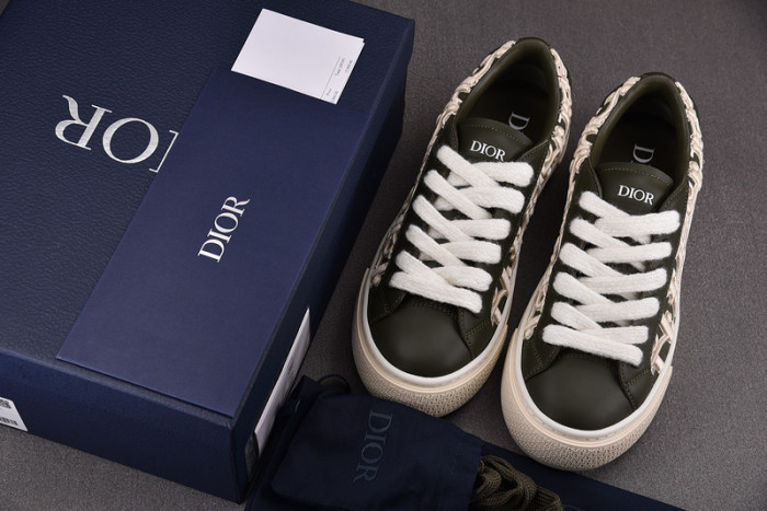 d1or b33 sneakers