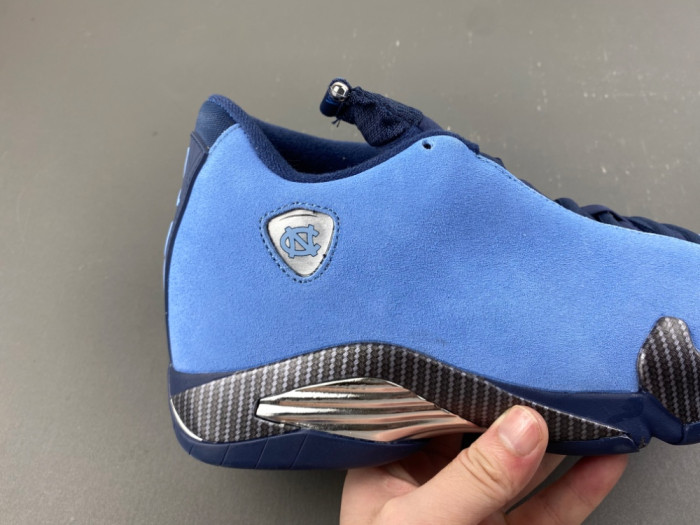 Air Jordan 14 "UNC" PE 0021A5-287