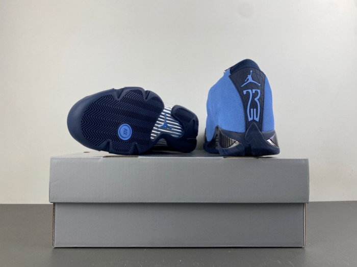 Air Jordan 14 "UNC" PE 0021A5-287