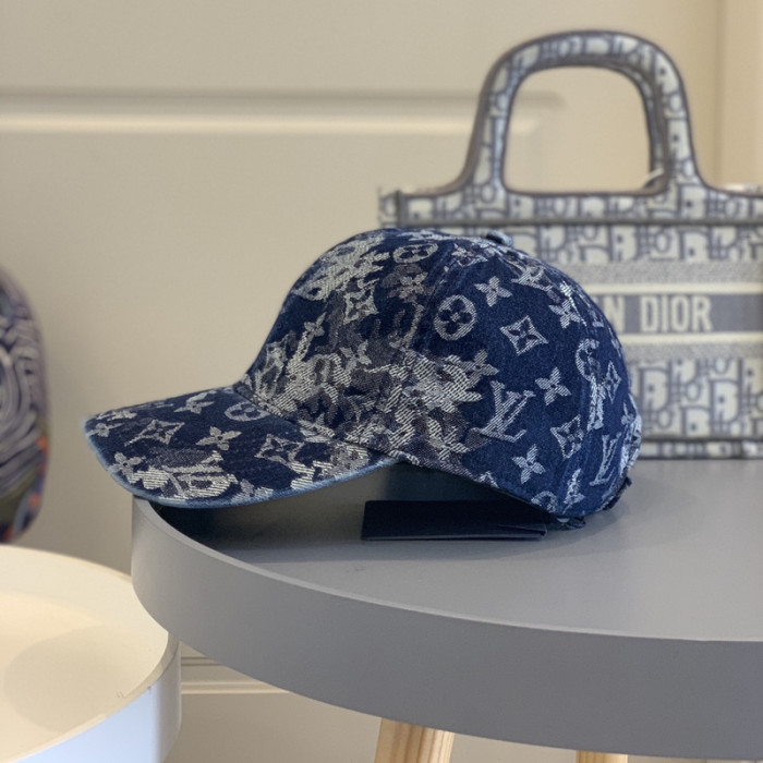 l1vv hat