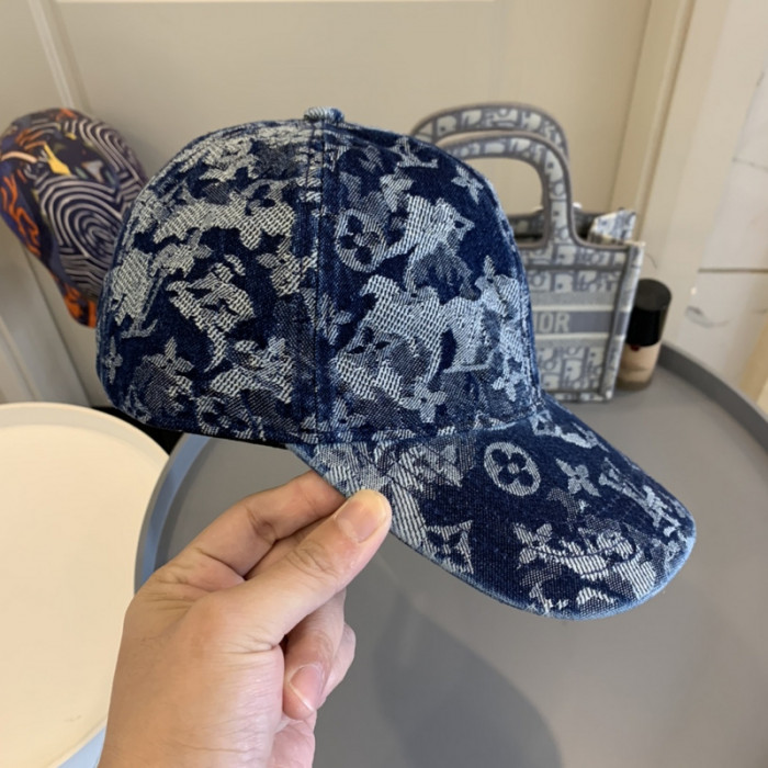 l1vv hat
