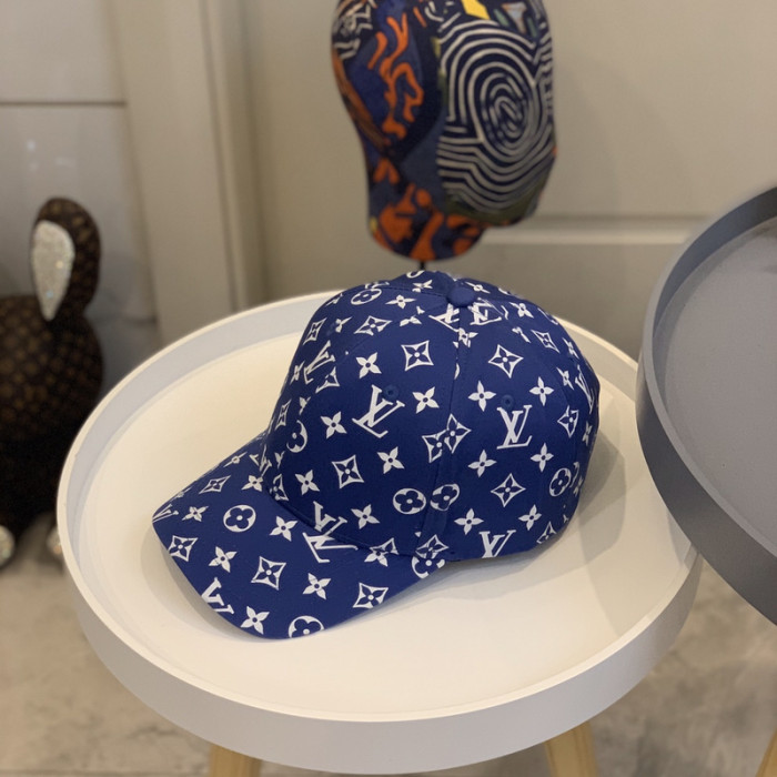 l1vv hat