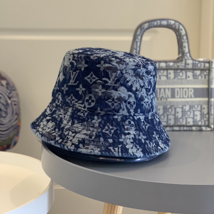 l1vv hat