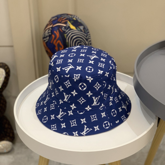 l1vv hat