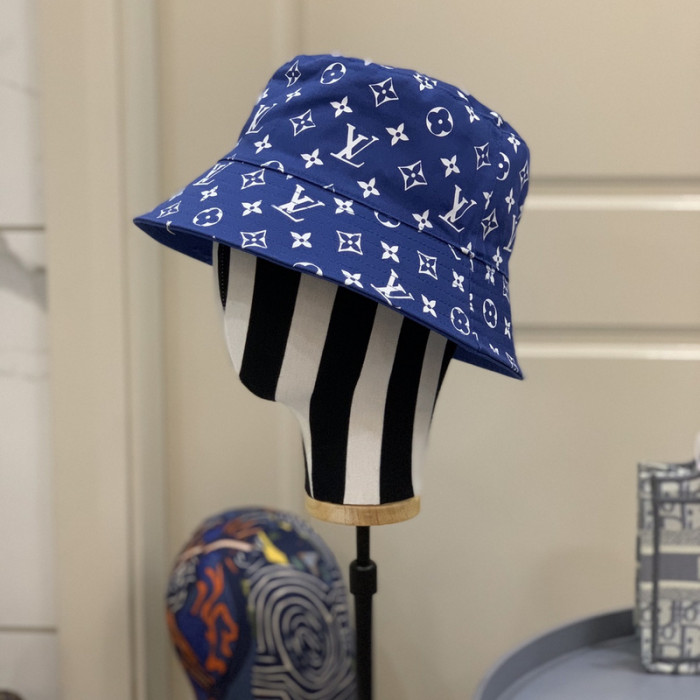 l1vv hat