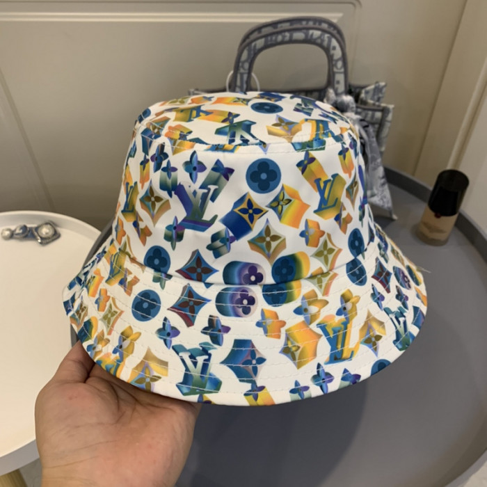l1vv hat