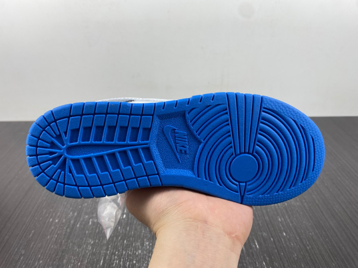 kids dunk shoes