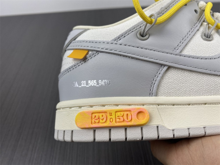 OF X Nike Dunk Low Lot 29 of 50 DM1602-103