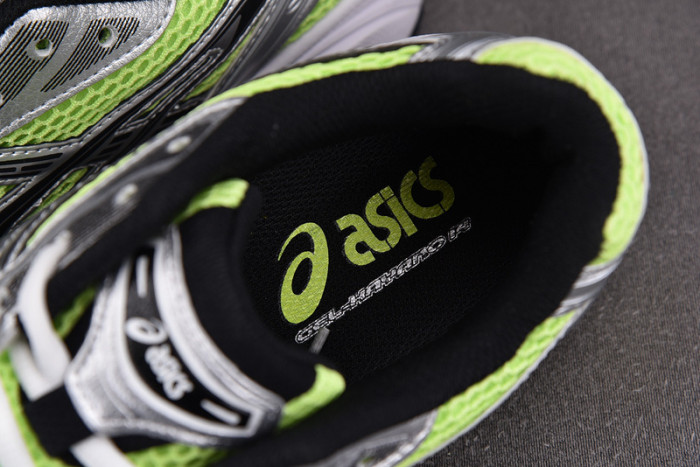 As*ic*s shoes