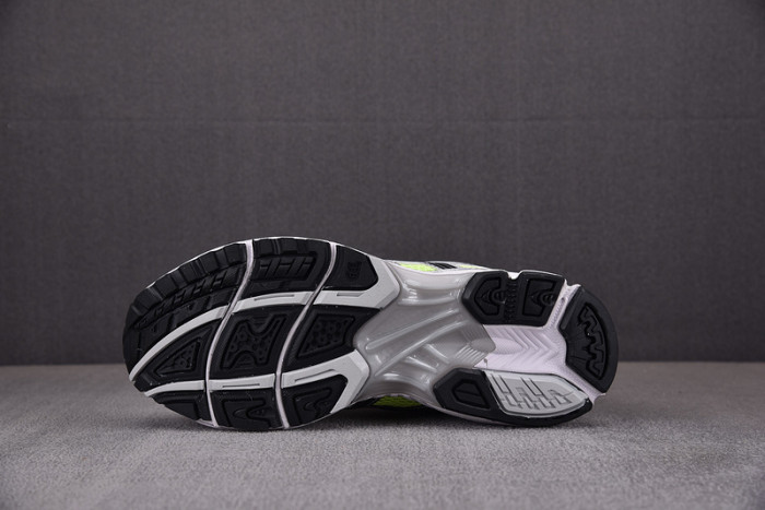 As*ic*s shoes