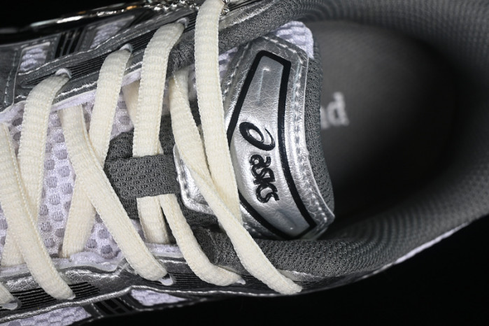 As*ic*s shoes