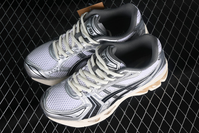 As*ic*s shoes