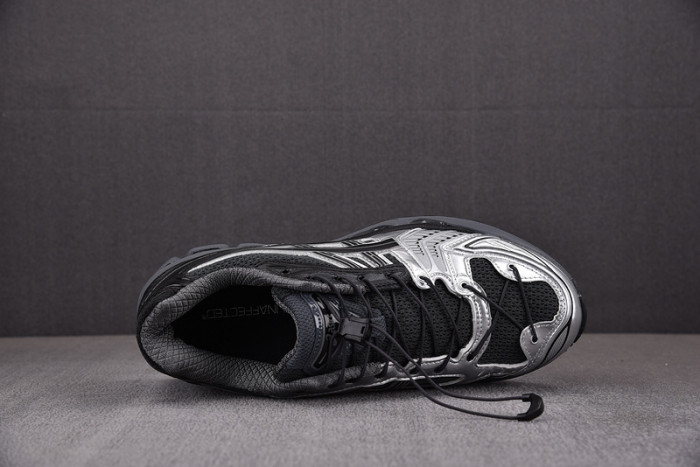 As*ic*s shoes