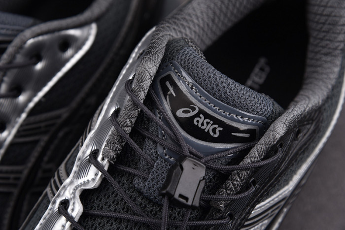 As*ic*s shoes