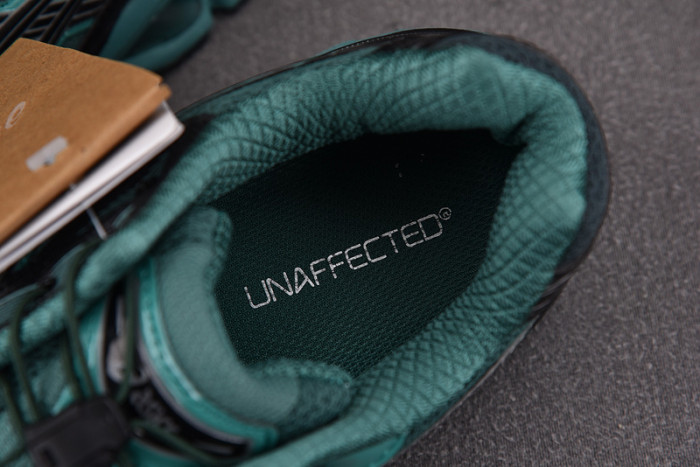 As*ic*s shoes