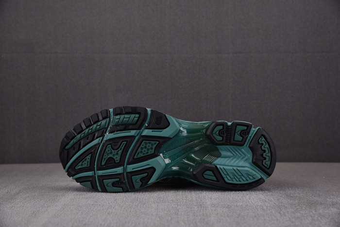 As*ic*s shoes