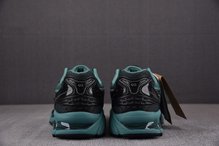 As*ic*s shoes