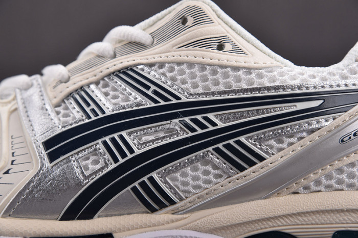 As*ic*s shoes