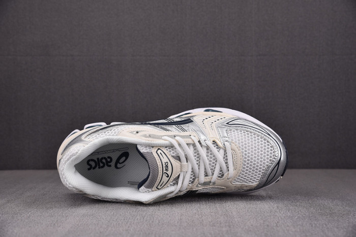 As*ic*s shoes