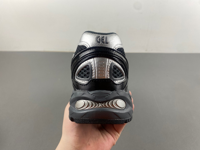 As*ic*s shoes