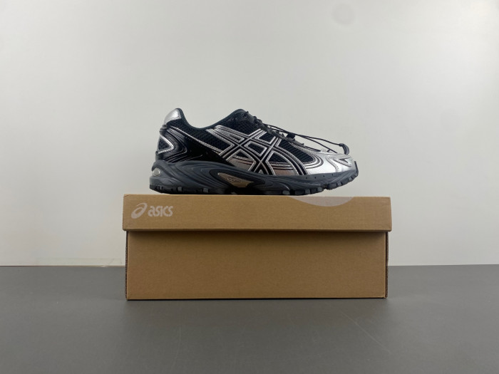 As*ic*s shoes