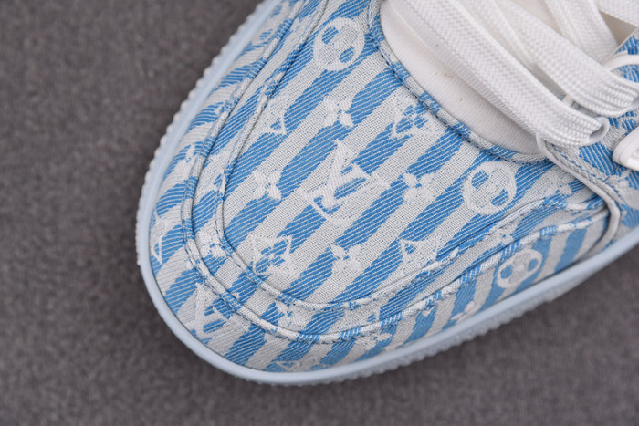 l1vv trainer