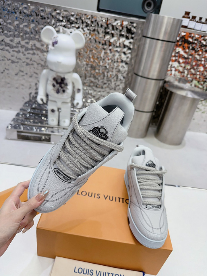 l1vv trainer