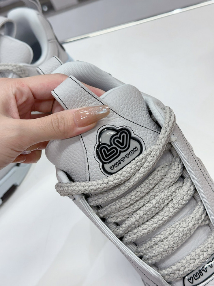 l1vv trainer