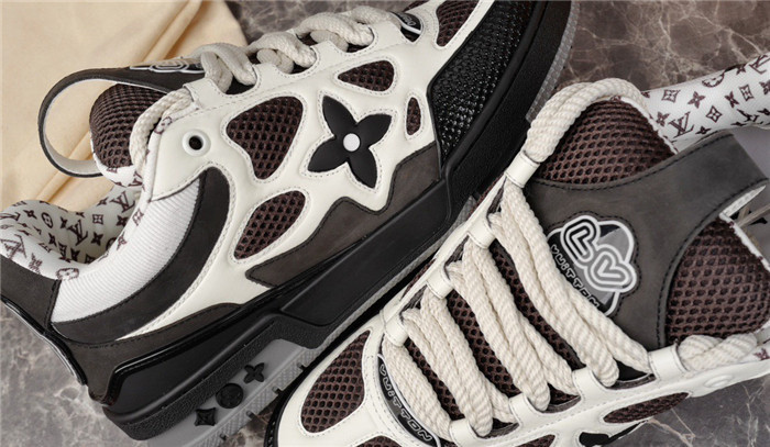 l1vv trainer