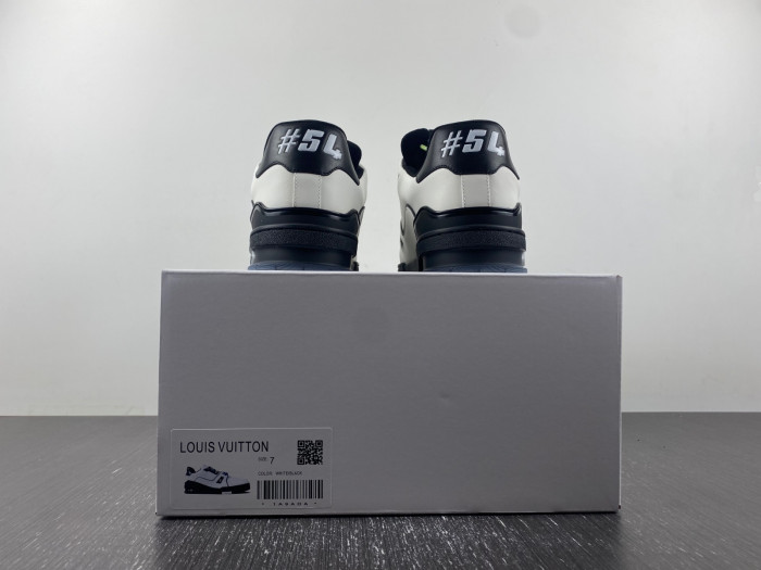 l1vv trainer