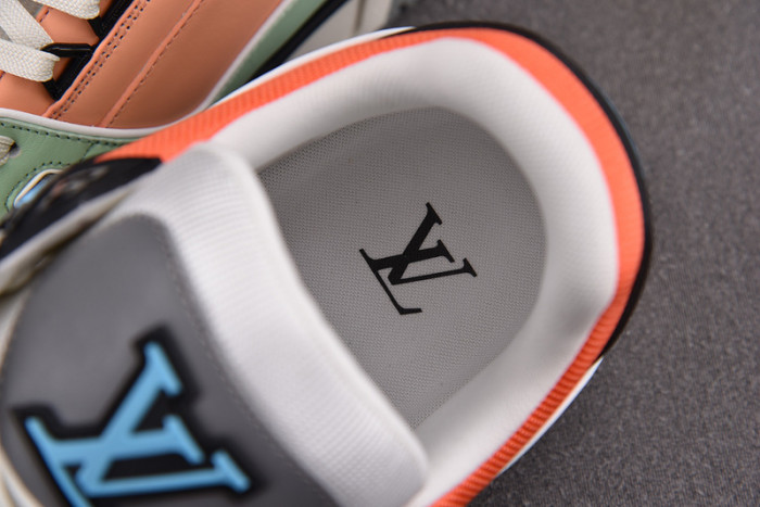 l1vv trainer