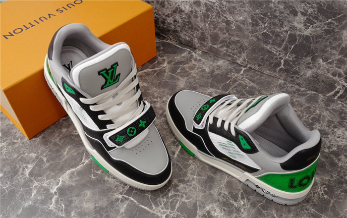 l1vv trainer