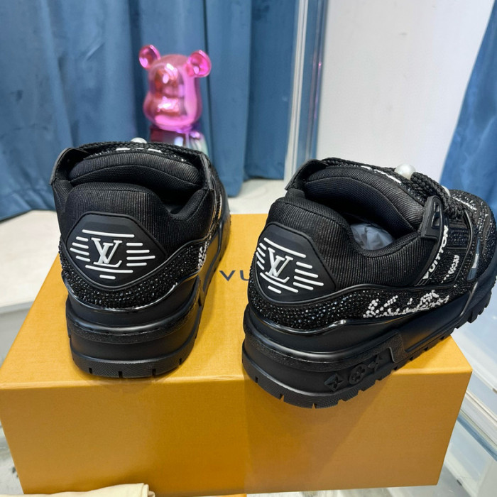 l1vv trainer
