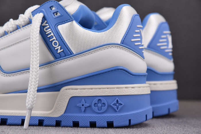l1vv trainer