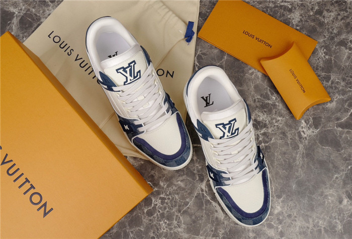 l1vv trainer