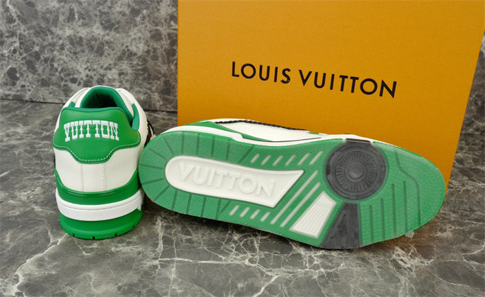 l1vv trainer