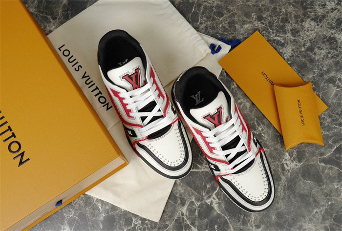 l1vv trainer