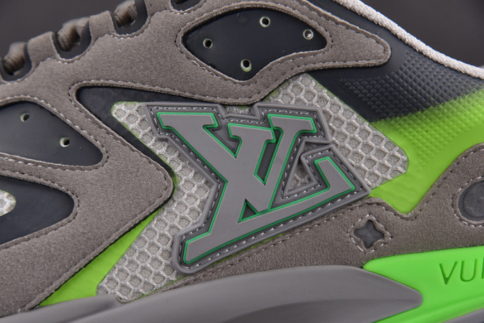 L1VV Sneakers