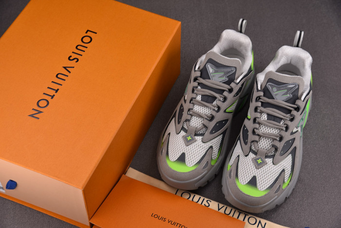 L1VV Sneakers