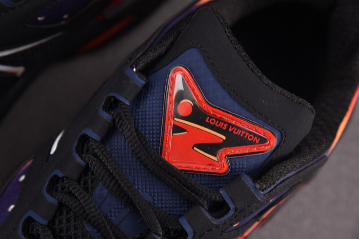 L1VV Sneakers