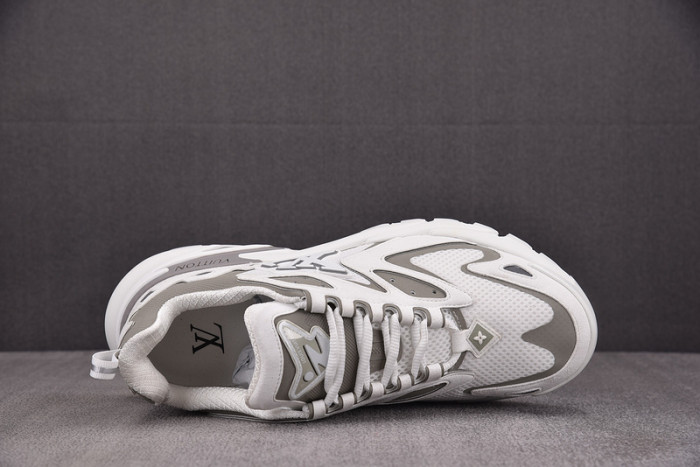 L1VV Sneakers