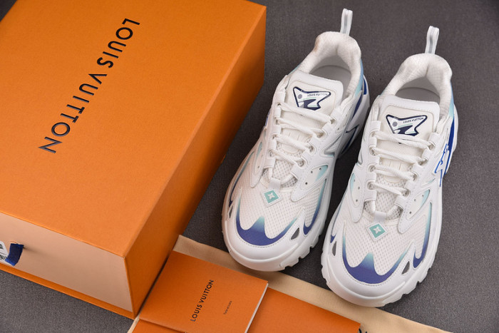 L1VV Sneakers