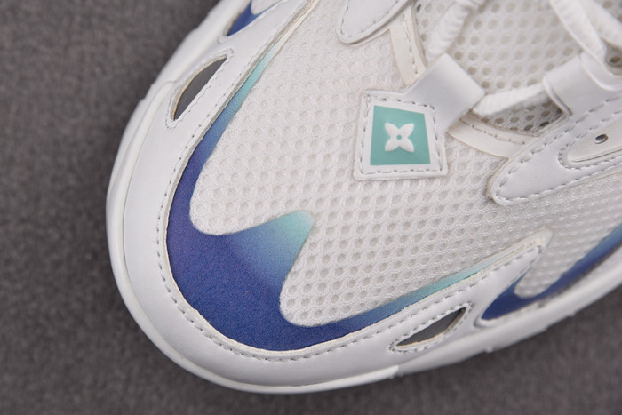 L1VV Sneakers