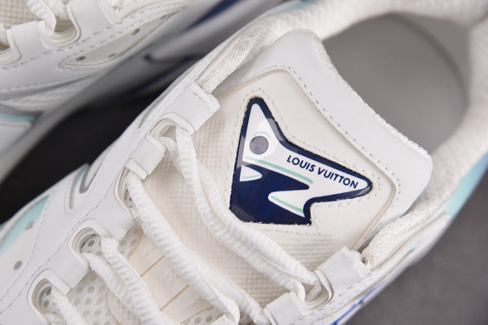 L1VV Sneakers