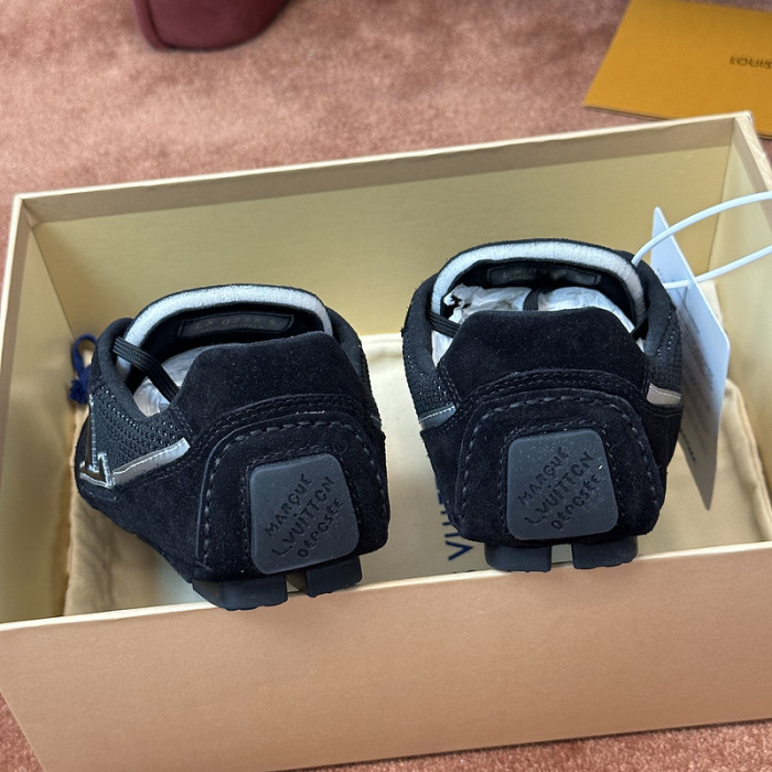 L1VV Rally Sneakers