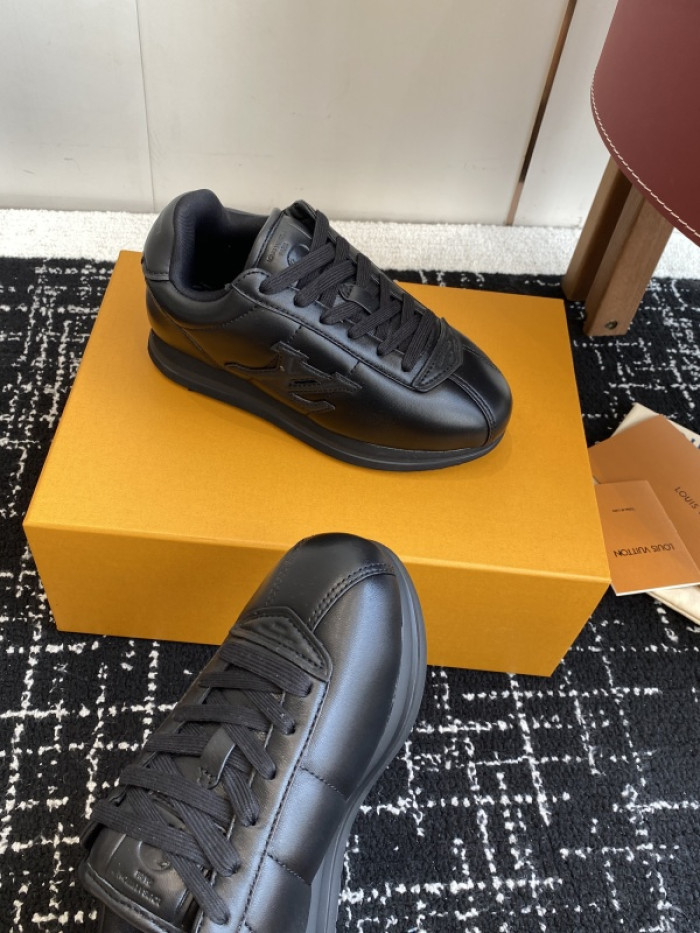 L1VV Buttersoft Sneakers